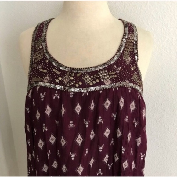 En Creme dress - Picture 2 of 4